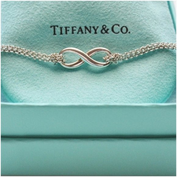 Tiffany & Co. 16" Sterling Silver Infinity Necklace in Box - Picture 4 of 8